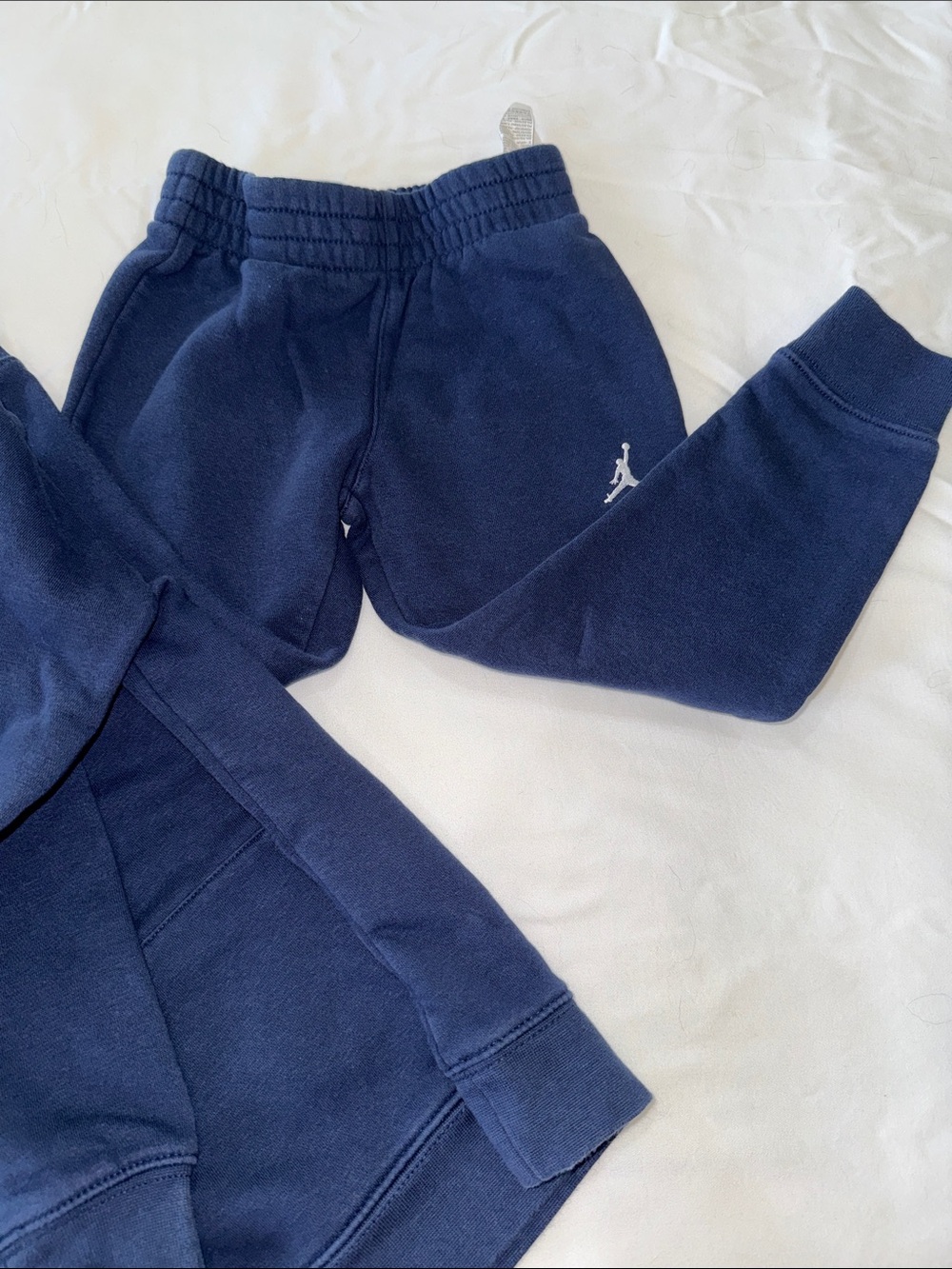 Jordan Navy Kids' Hoodie and Joggers Set - White Jumpman - Picture 2 of 3